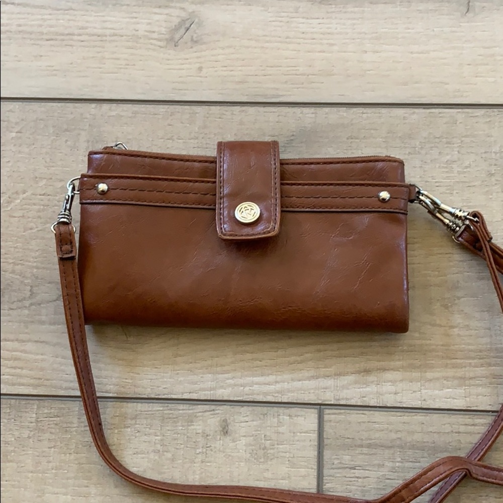 Relic crossbody